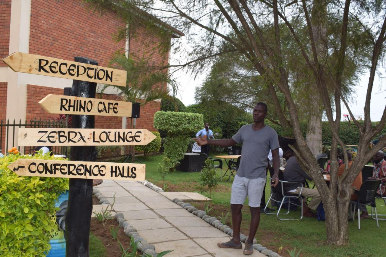 Acacia Hotel Mbarara Nyamitanga Zewnętrze zdjęcie
