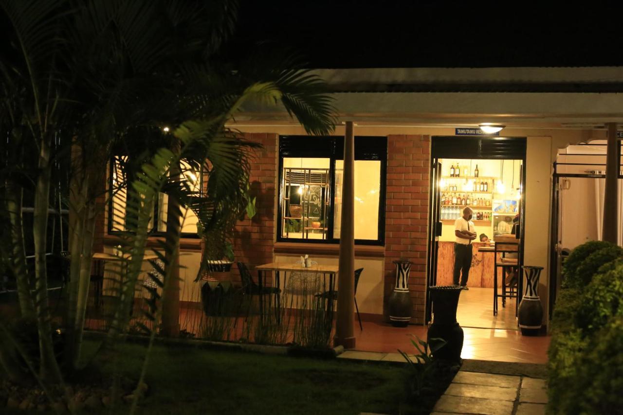 Acacia Hotel Mbarara Nyamitanga Zewnętrze zdjęcie