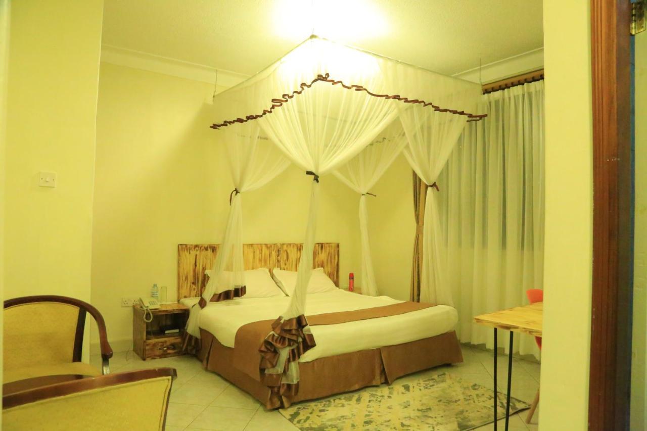 Acacia Hotel Mbarara Nyamitanga Zewnętrze zdjęcie