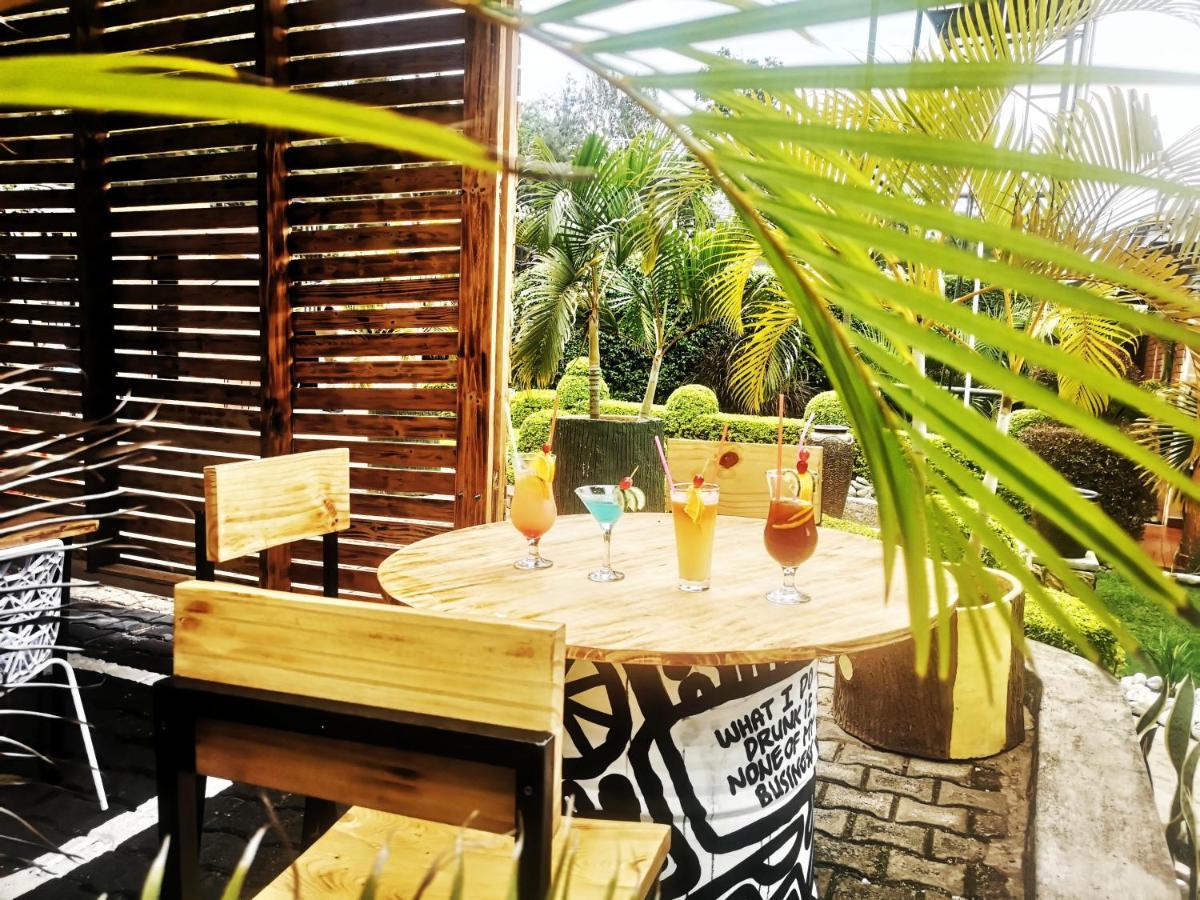 Acacia Hotel Mbarara Nyamitanga Zewnętrze zdjęcie